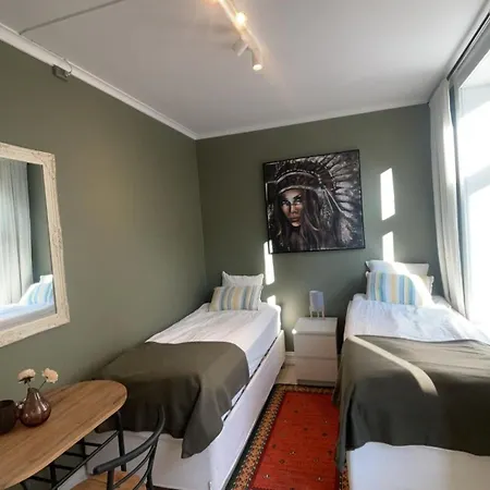Apartment Lovely With Two Large Bedrooms Nearby Opera, Vis A Vis Botanical Garden *