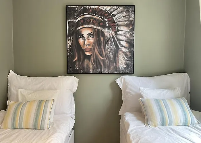 Lovely With Two Large Bedrooms Nearby Opera, Vis A Vis Botanical Garden דירה אוסלו